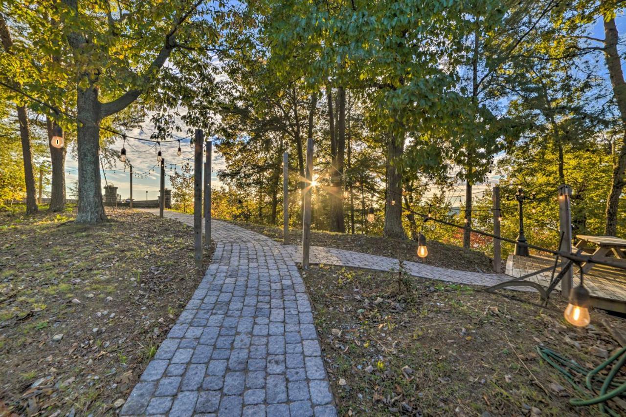 Historic Cabin With Stunning Kentucky Lake View Villa Waverly Eksteriør billede